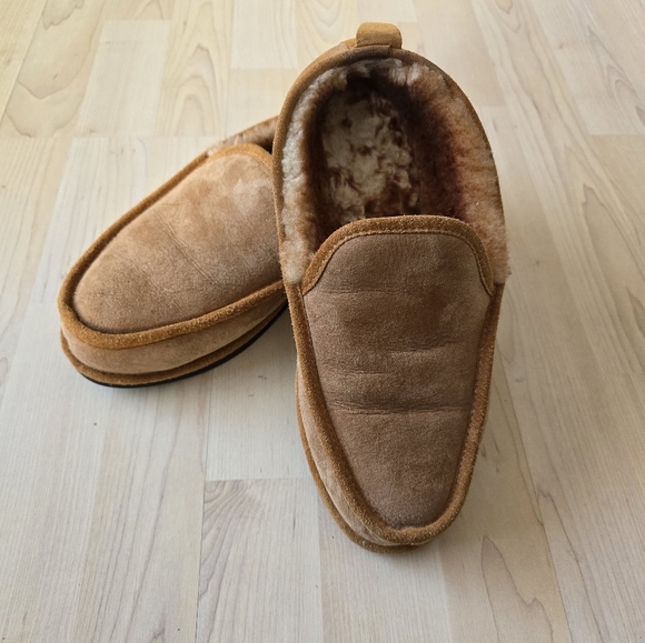 L.L. Bean Men's Wicked Good Slip Ons Slippers Suede Leather Brown Mens Size 8 M - Picture 1 of 6